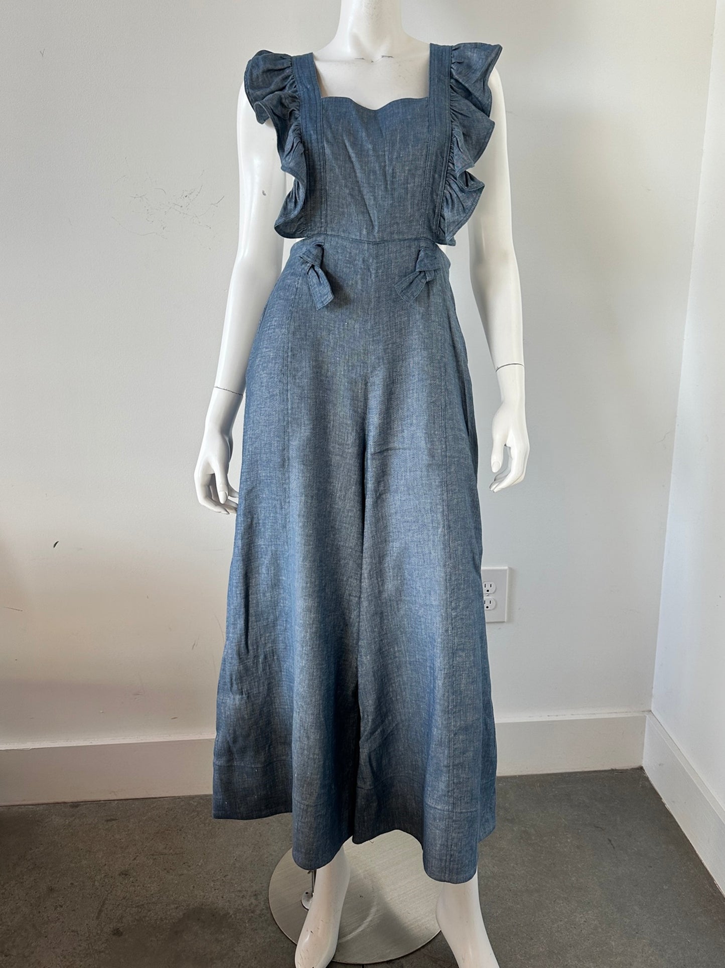 Amy Chambray Jumpsuit Size 4