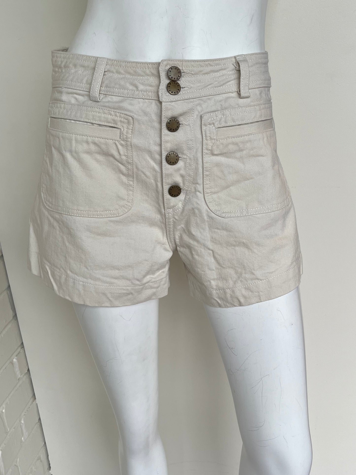 Marston Shorts Size 4