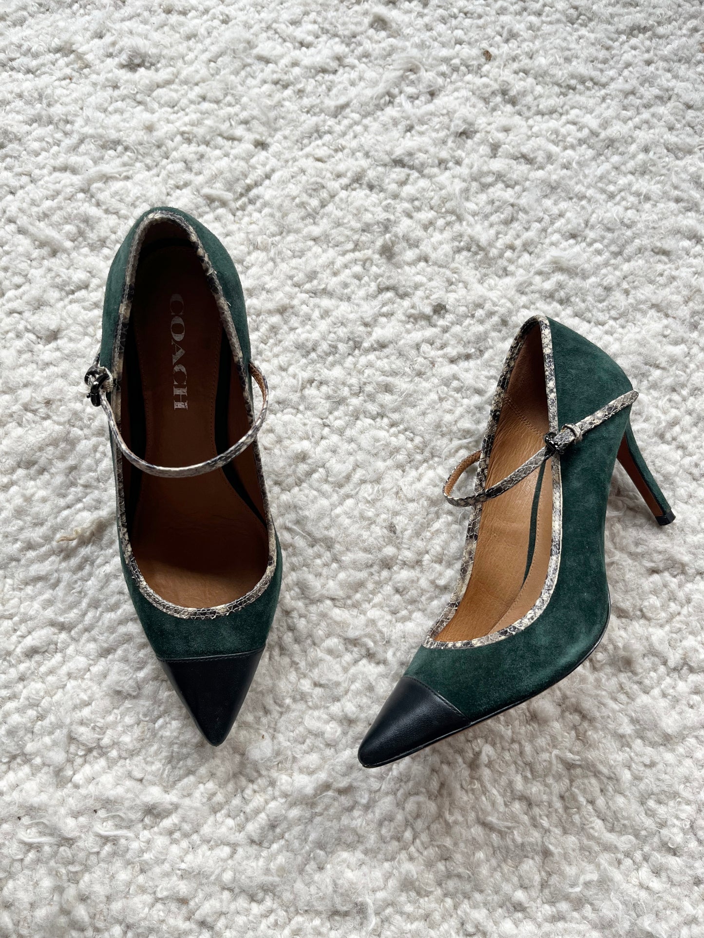 Suede Mary Jane Pumps Size 6.5