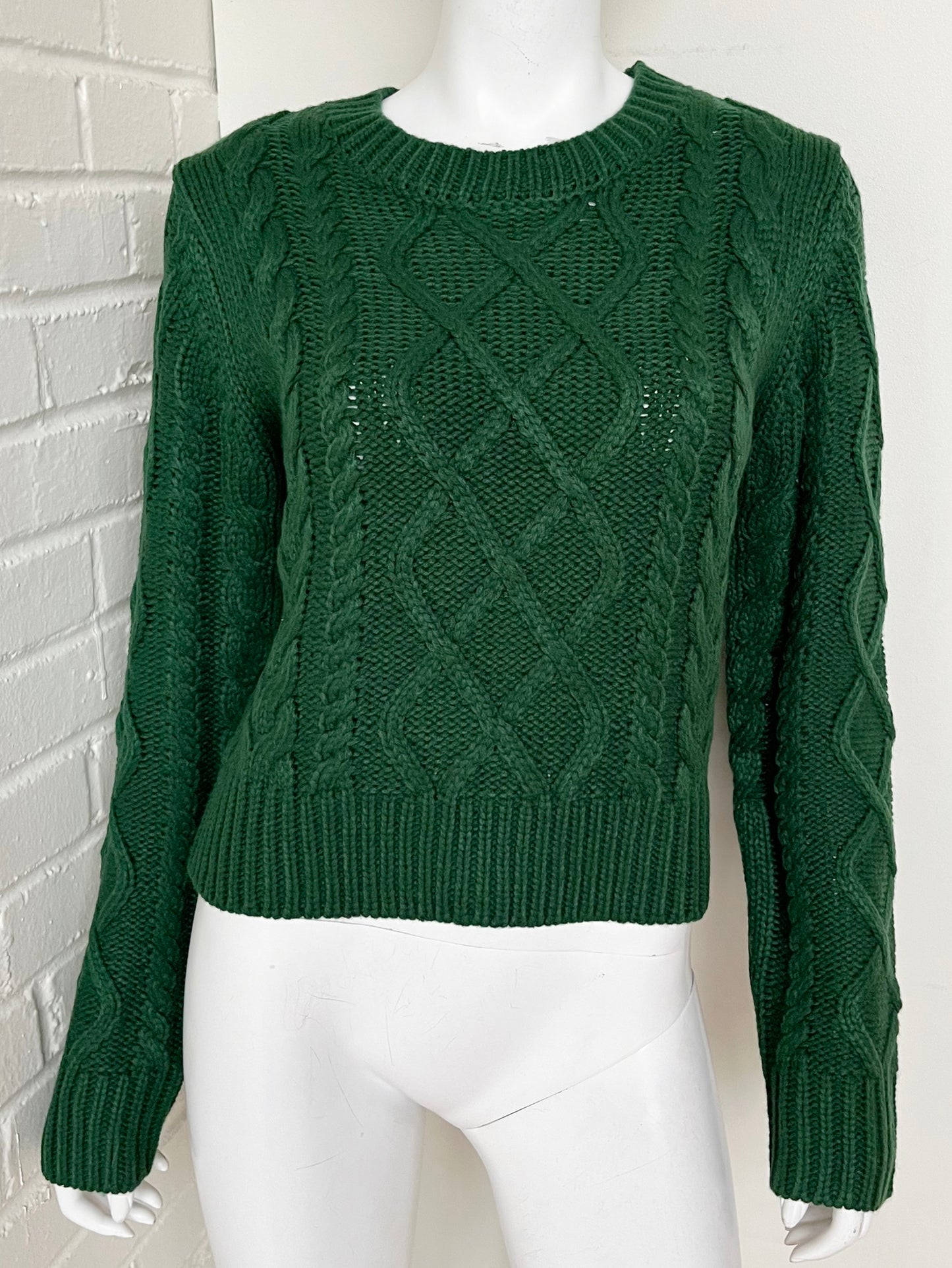 Chunky Knit Sweater Size Medium