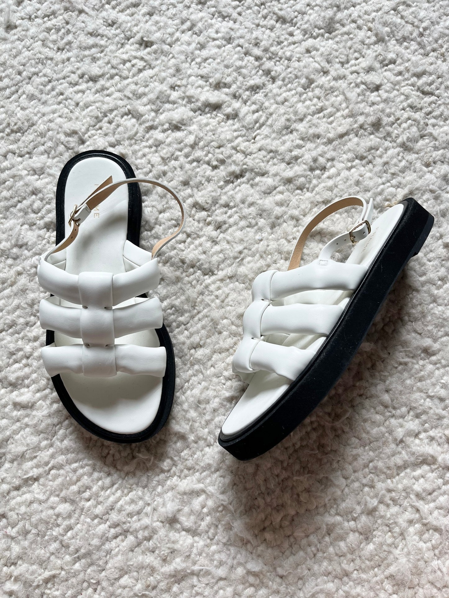 Le Weston Sandals Size 37.5 NWOB