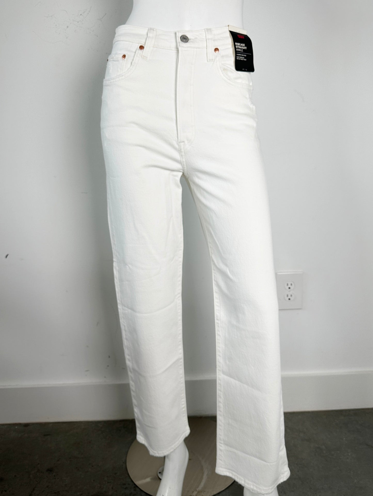 Ribcage Straight Ankle Jeans Size 28