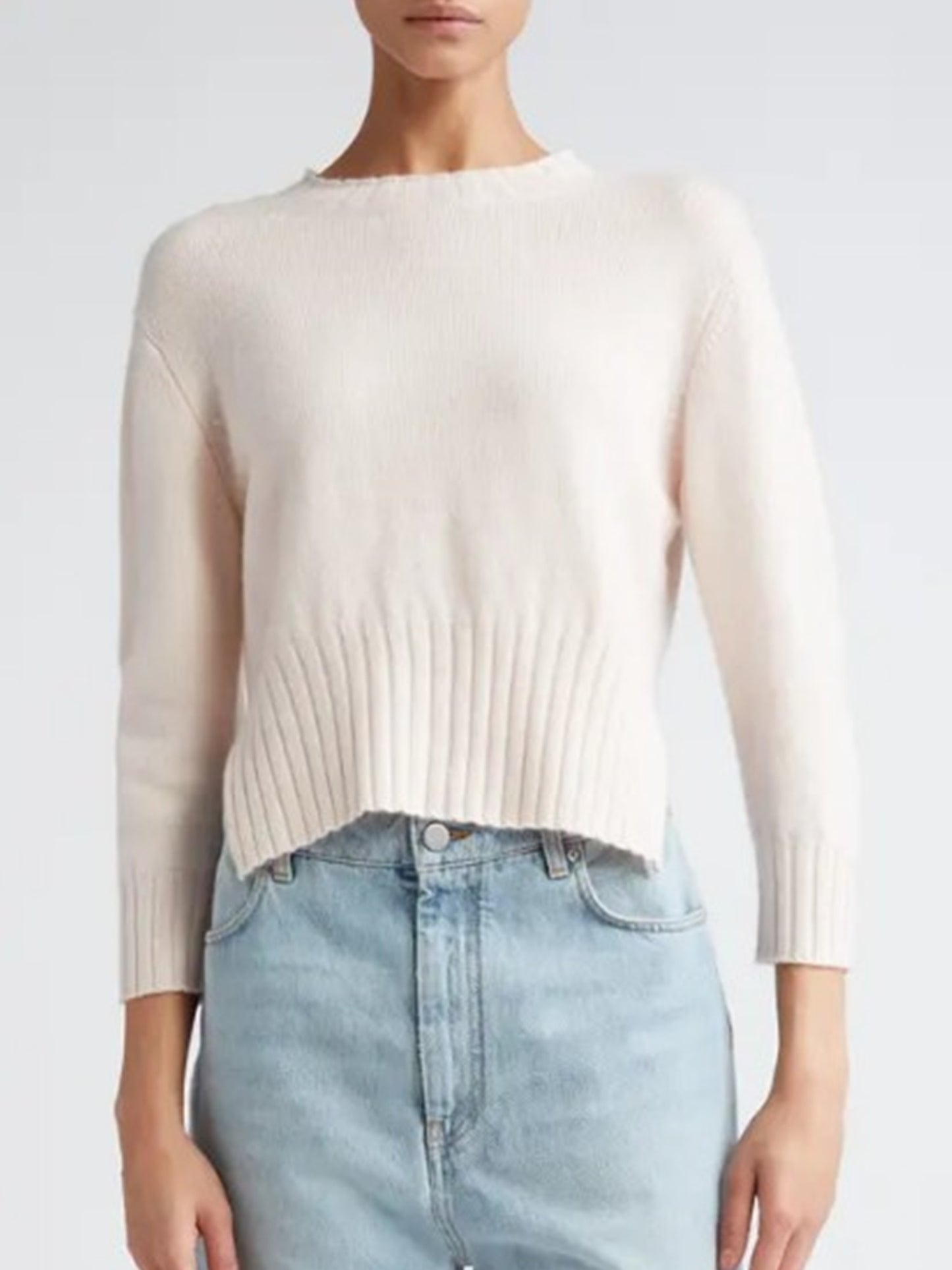 Mora Cashmere Sweater Size Medium
