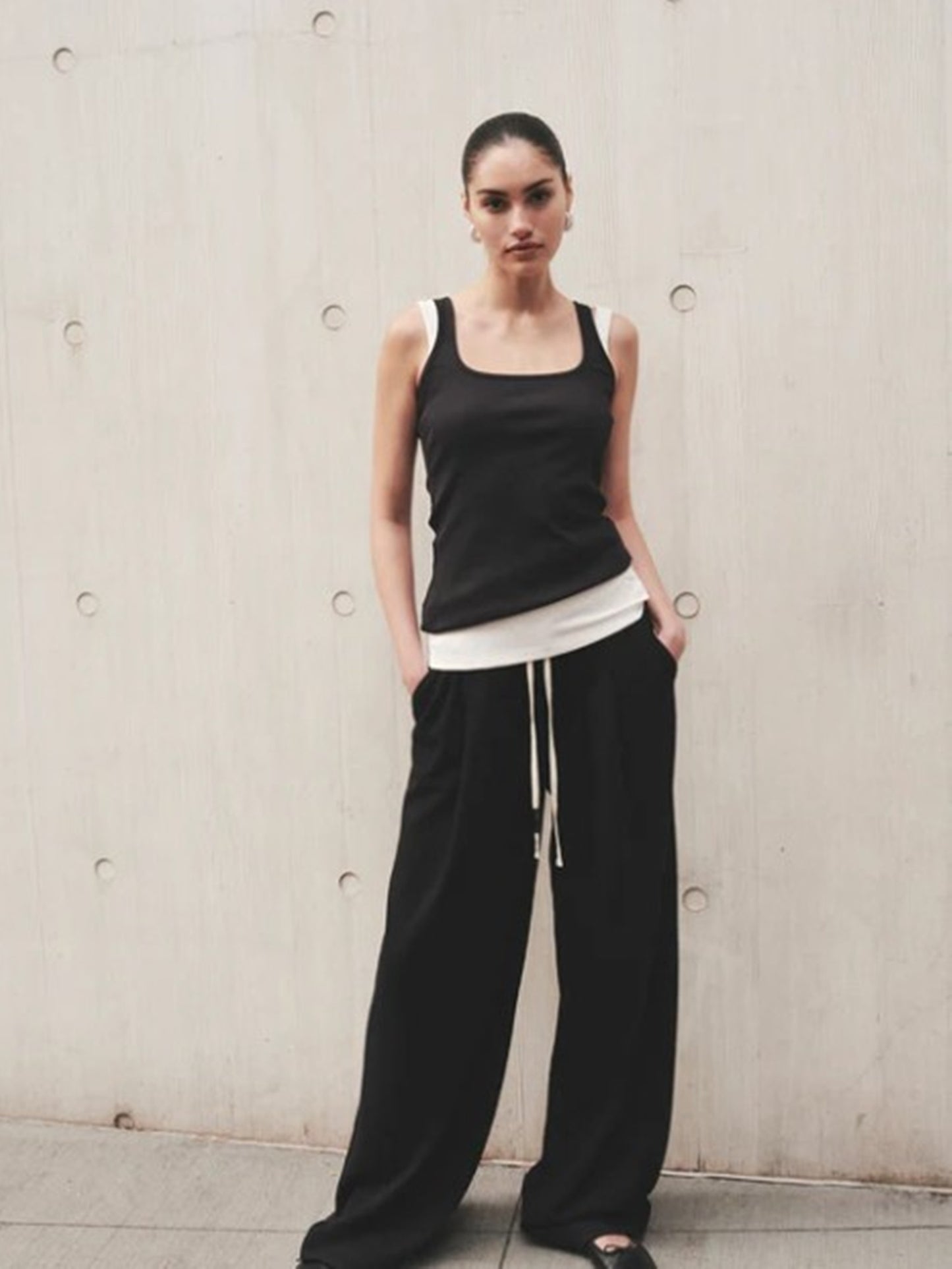 Blake Square Neck Tank Size XS