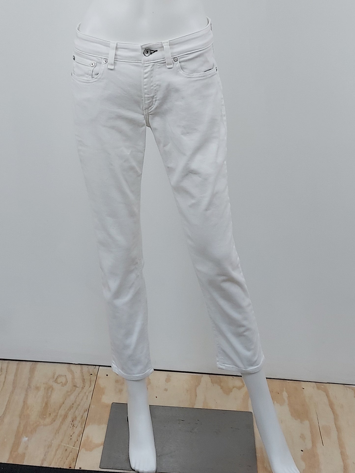 Dre Low Rise Jeans Size 25