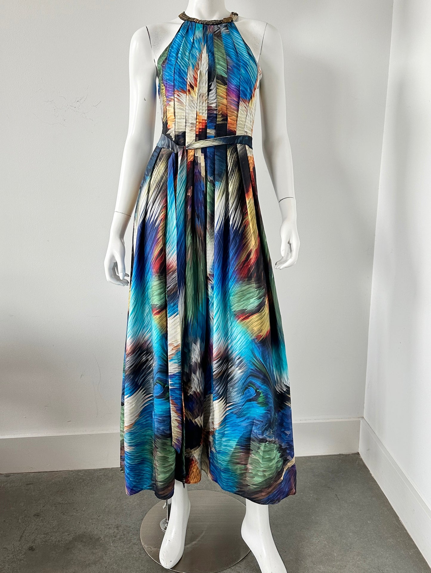 Tropicalia Printed Maxi Dress Size Small