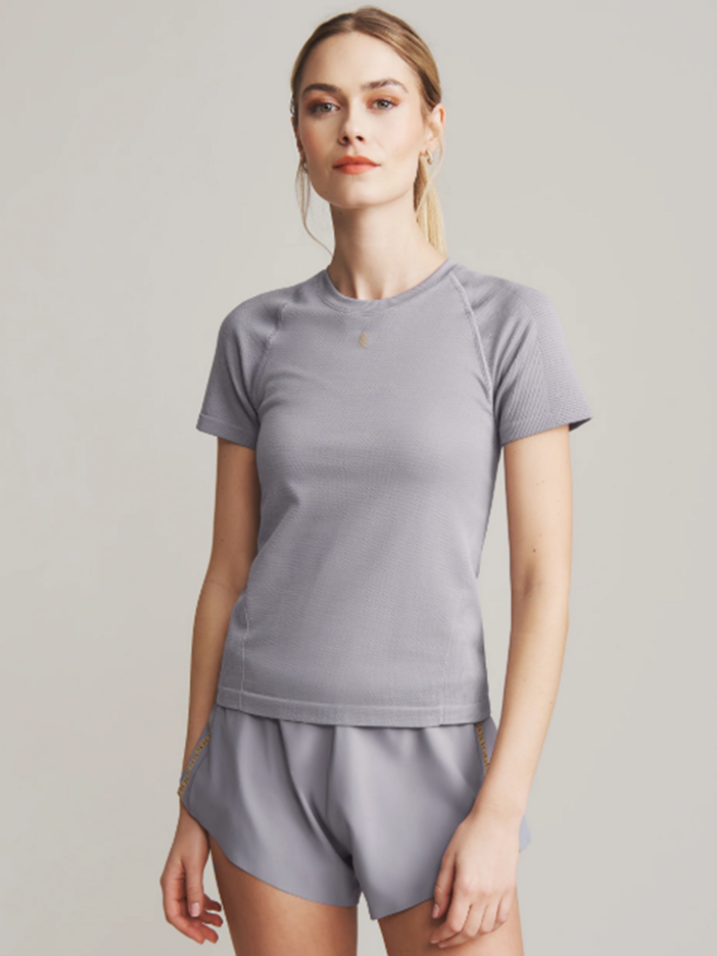 Breakaway Seamless Tee Size XS