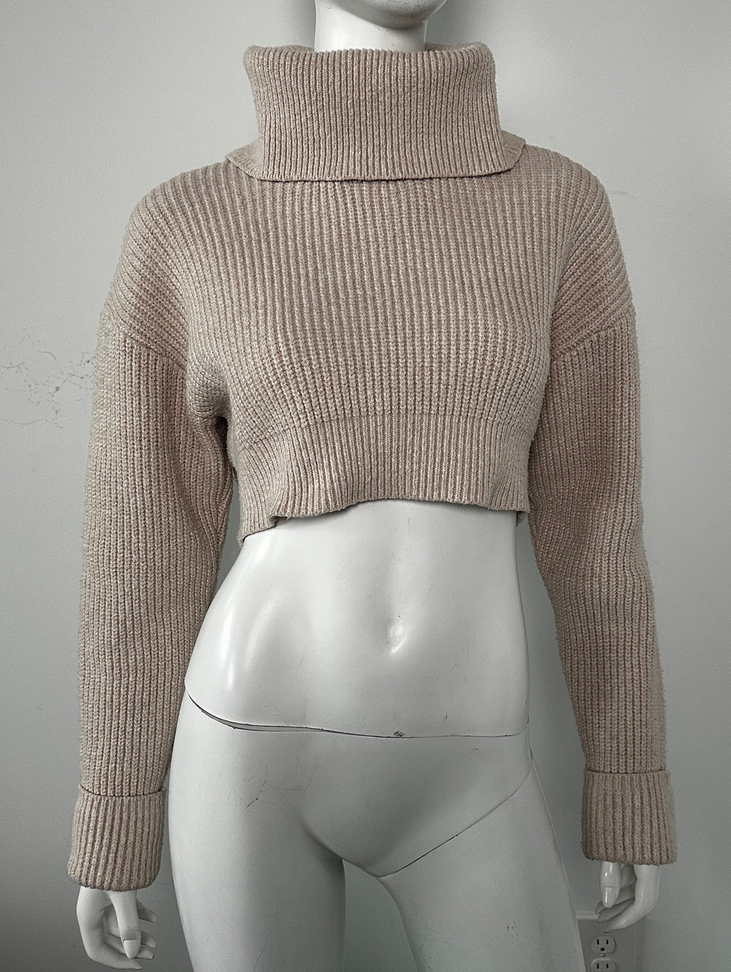 Maddie Cropped Turtleneck Sweater Size Large