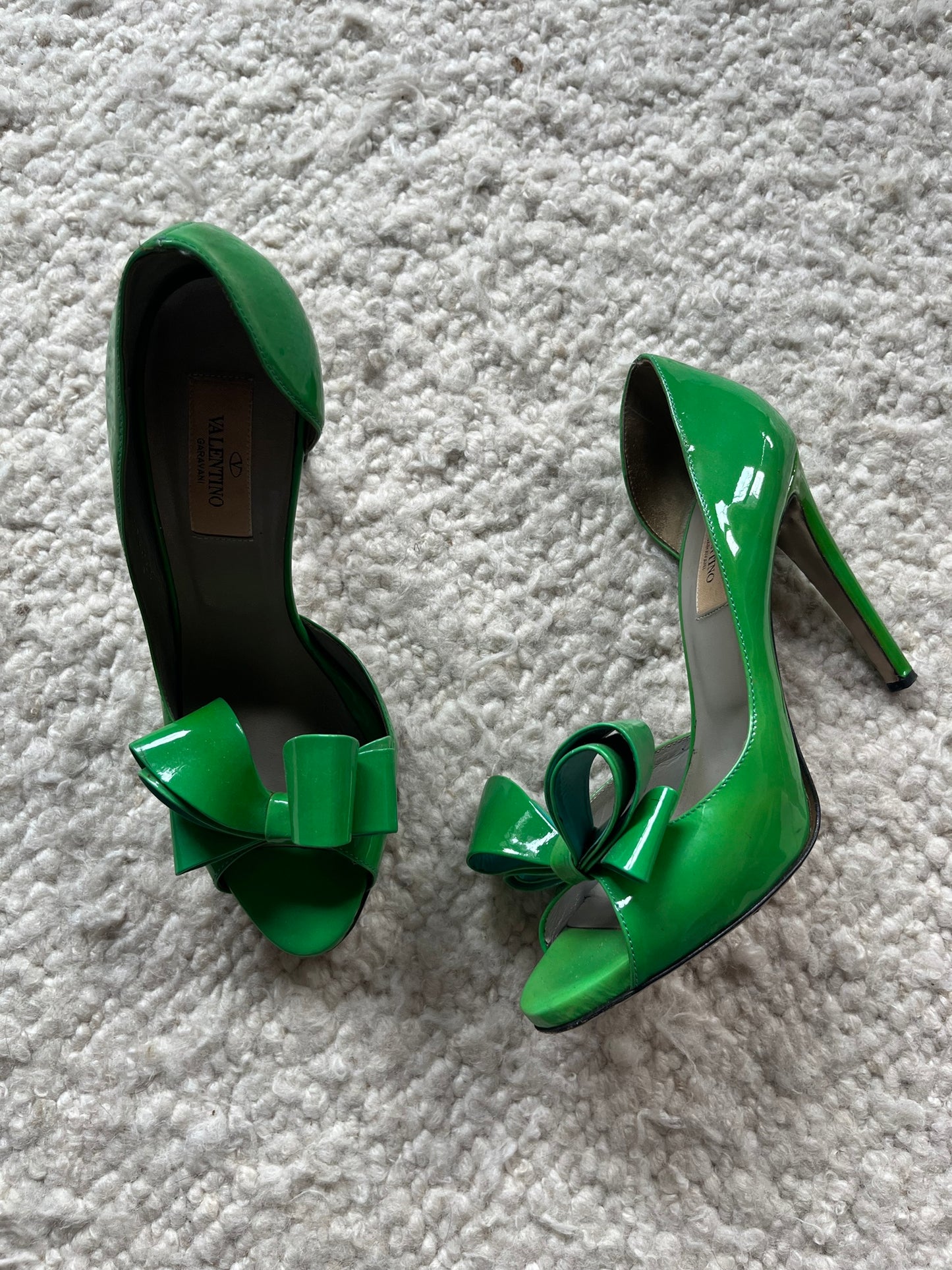 D'Orsay Patent Leather Bow Heels Size 37.5