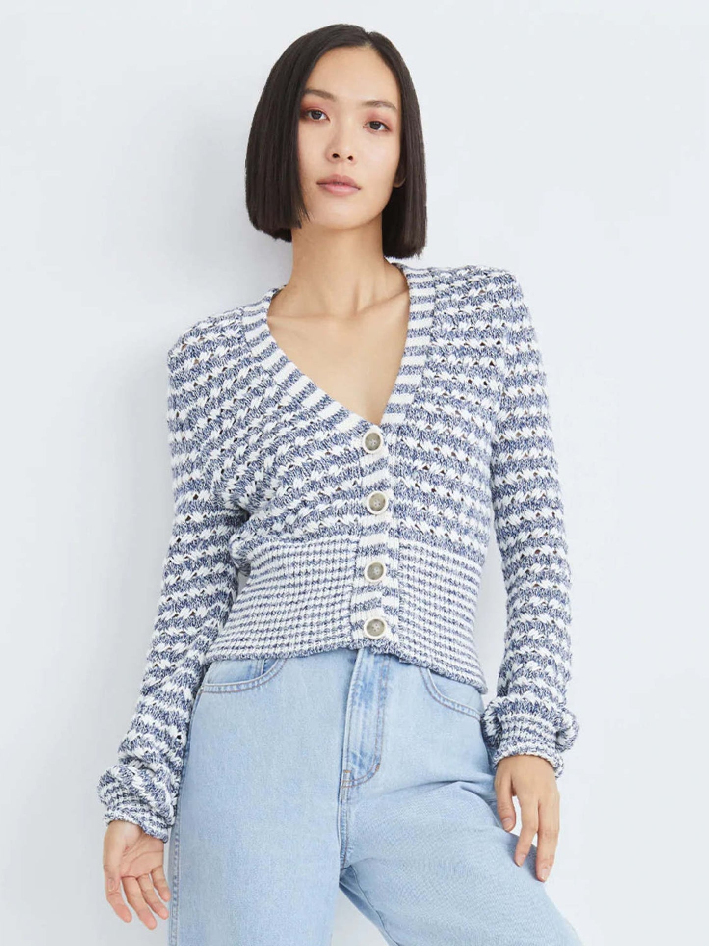 Artura Cardigan Size Small
