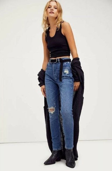 Zachary Distressed Skinny Jeans Size 26