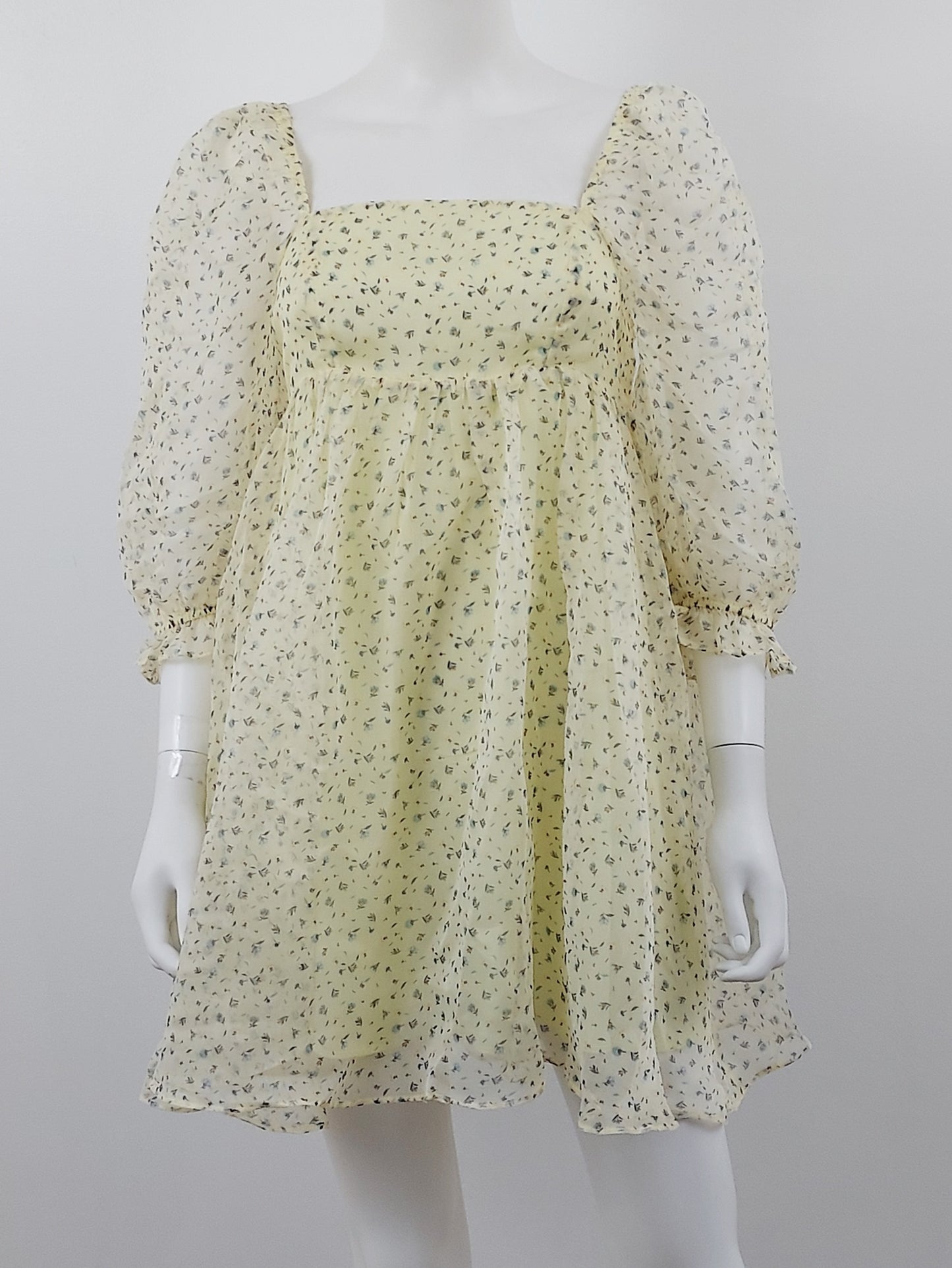Baby Doll Floral Dress Size Small