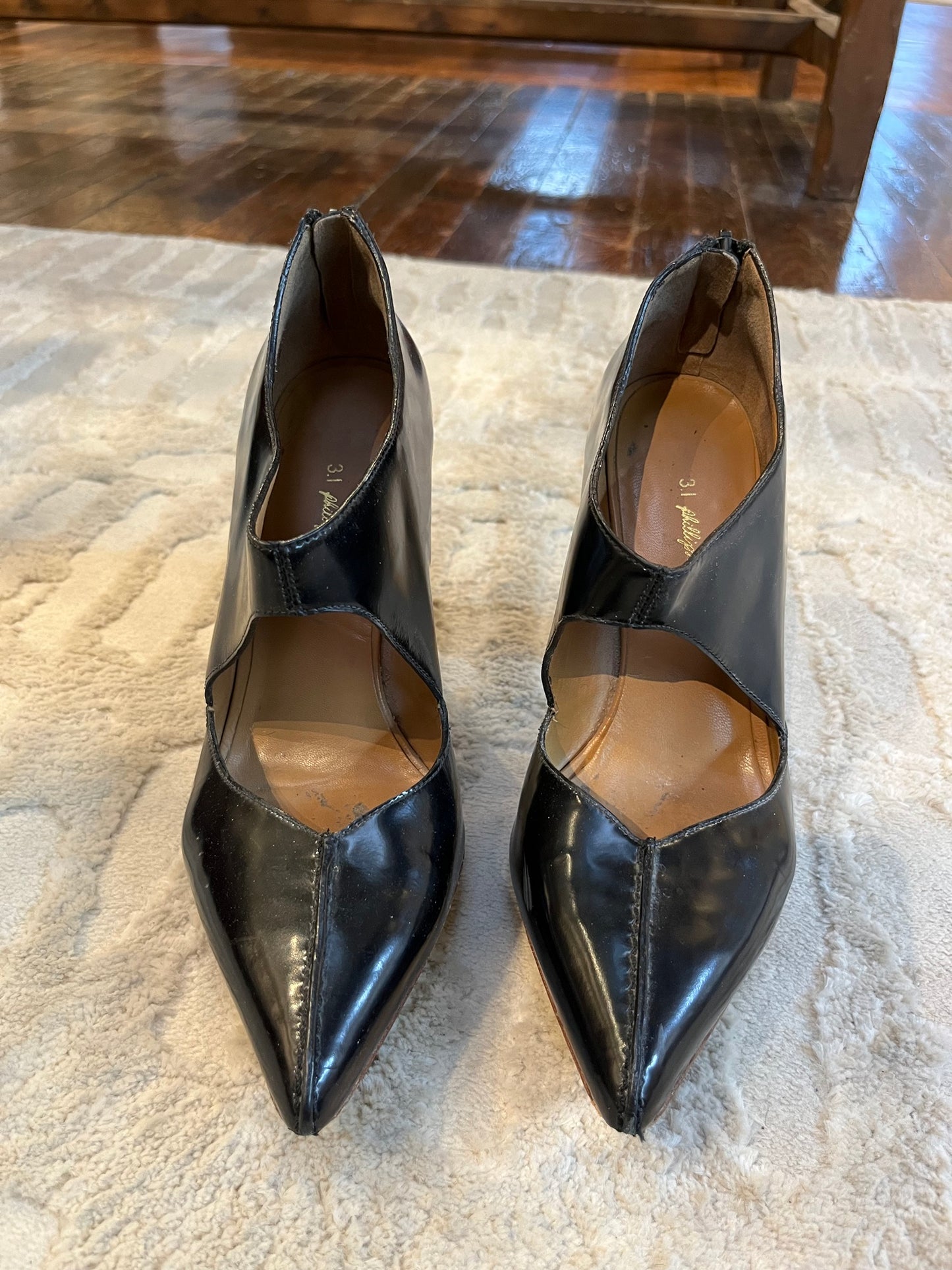 Kadie Cut Out Booties Size 37.5