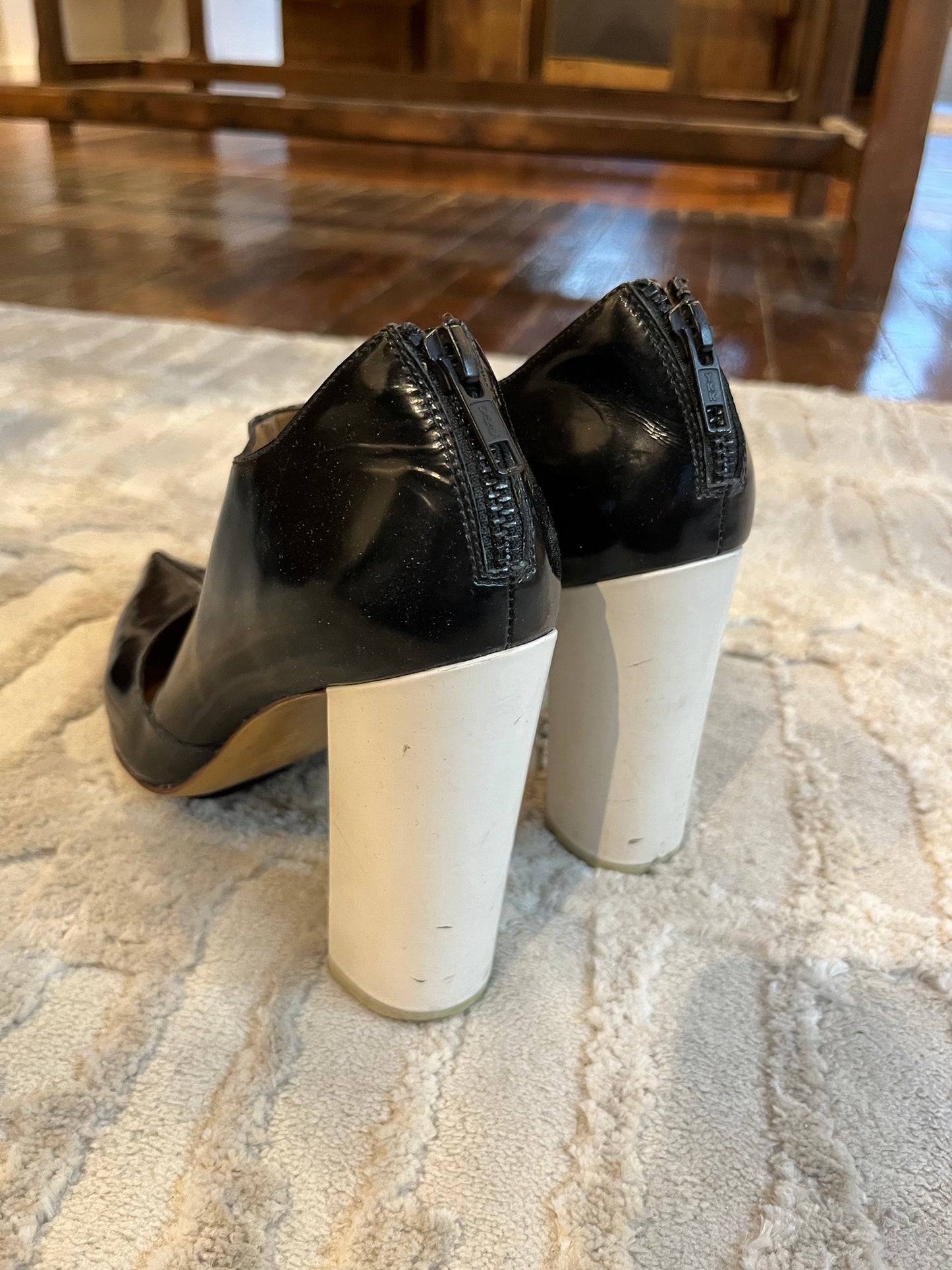 Kadie Cut Out Booties Size 37.5