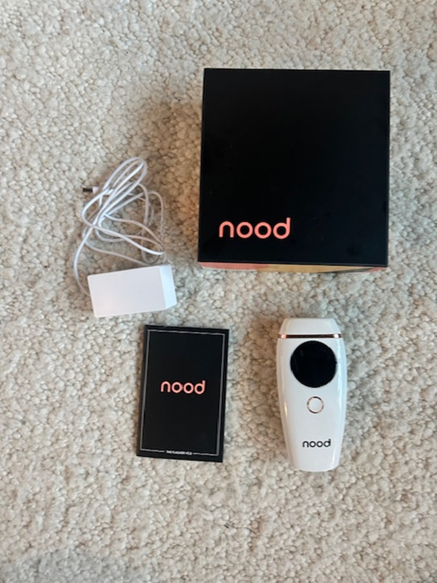 The Flasher V2.0 by Nood, IPL Laser Hair Removal Device for Men and Women, Pain-free and Permanent Results, Safe for Whole Body Treatment - Gloss White