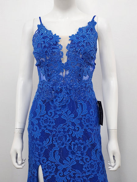 Stretch Lace Gown Size 6