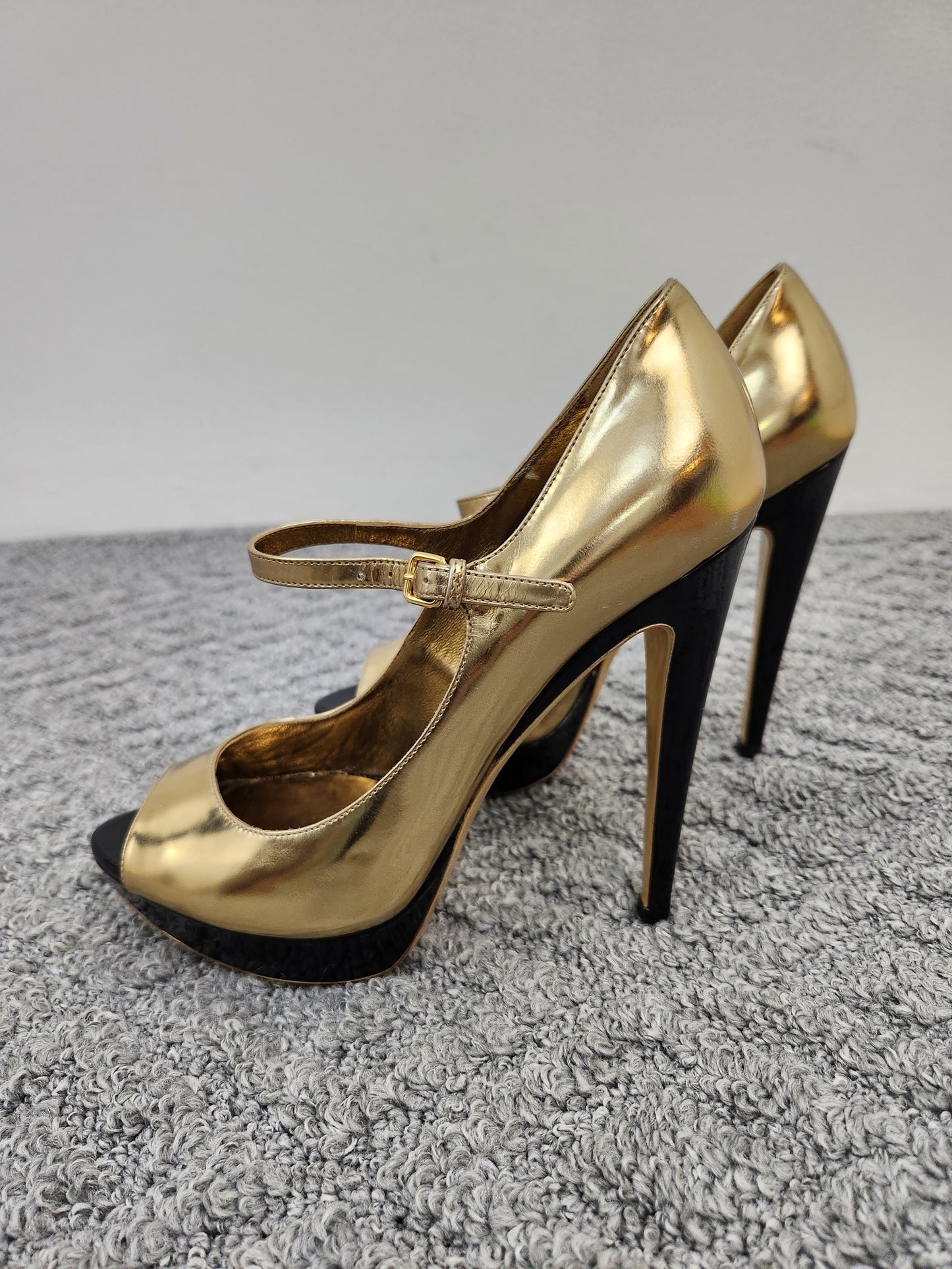 Peep Toe Mary Jane Pumps Size 38