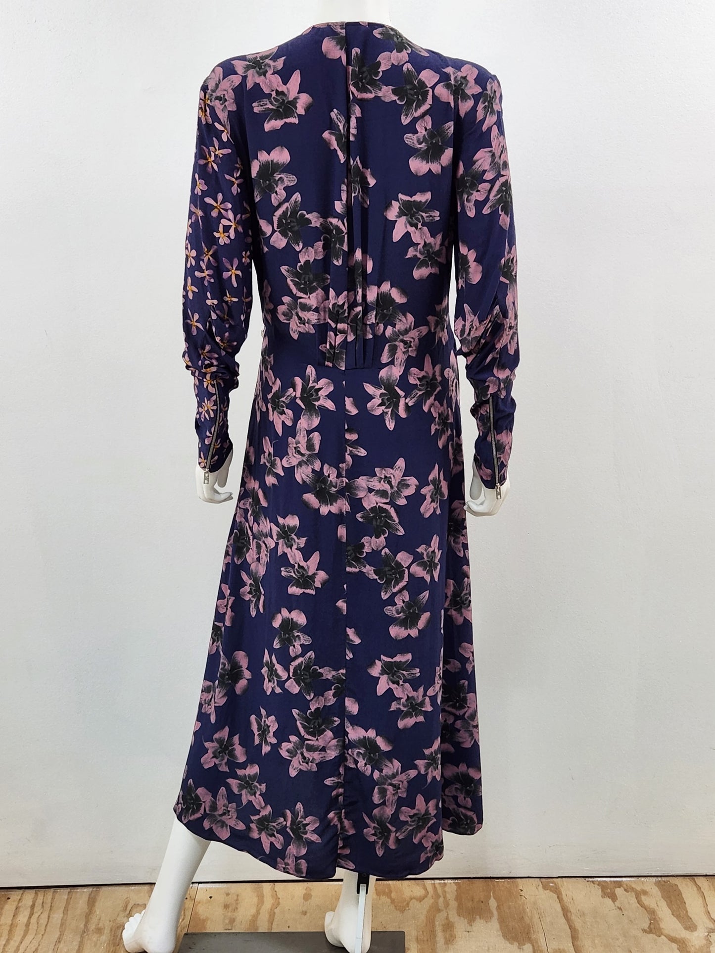 Odette Dress Size 4