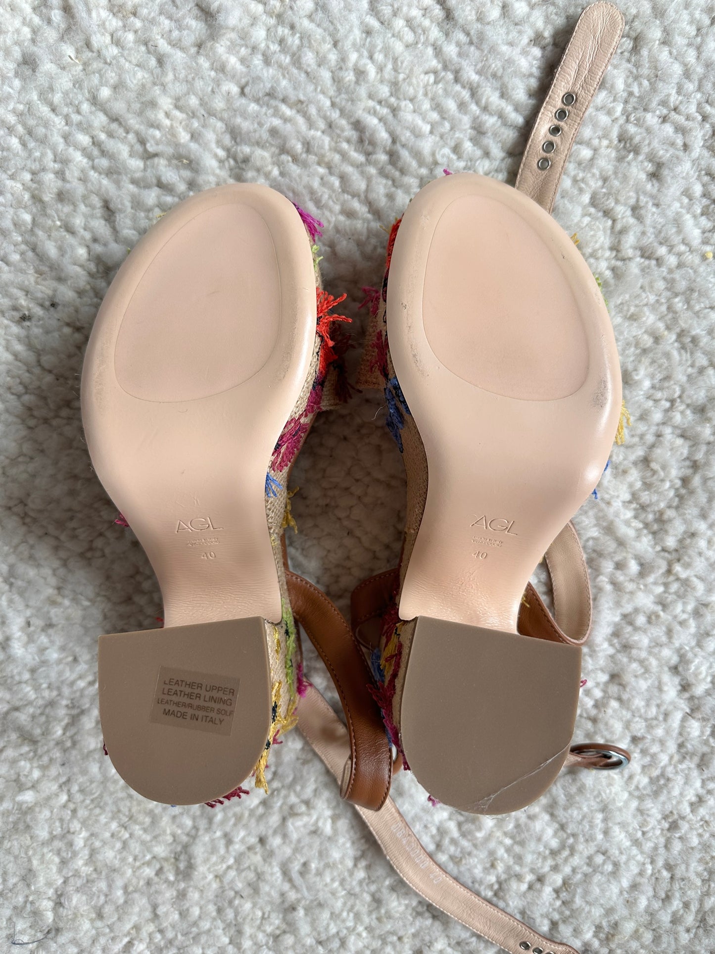 Floral Embroidered Sandals Size 40