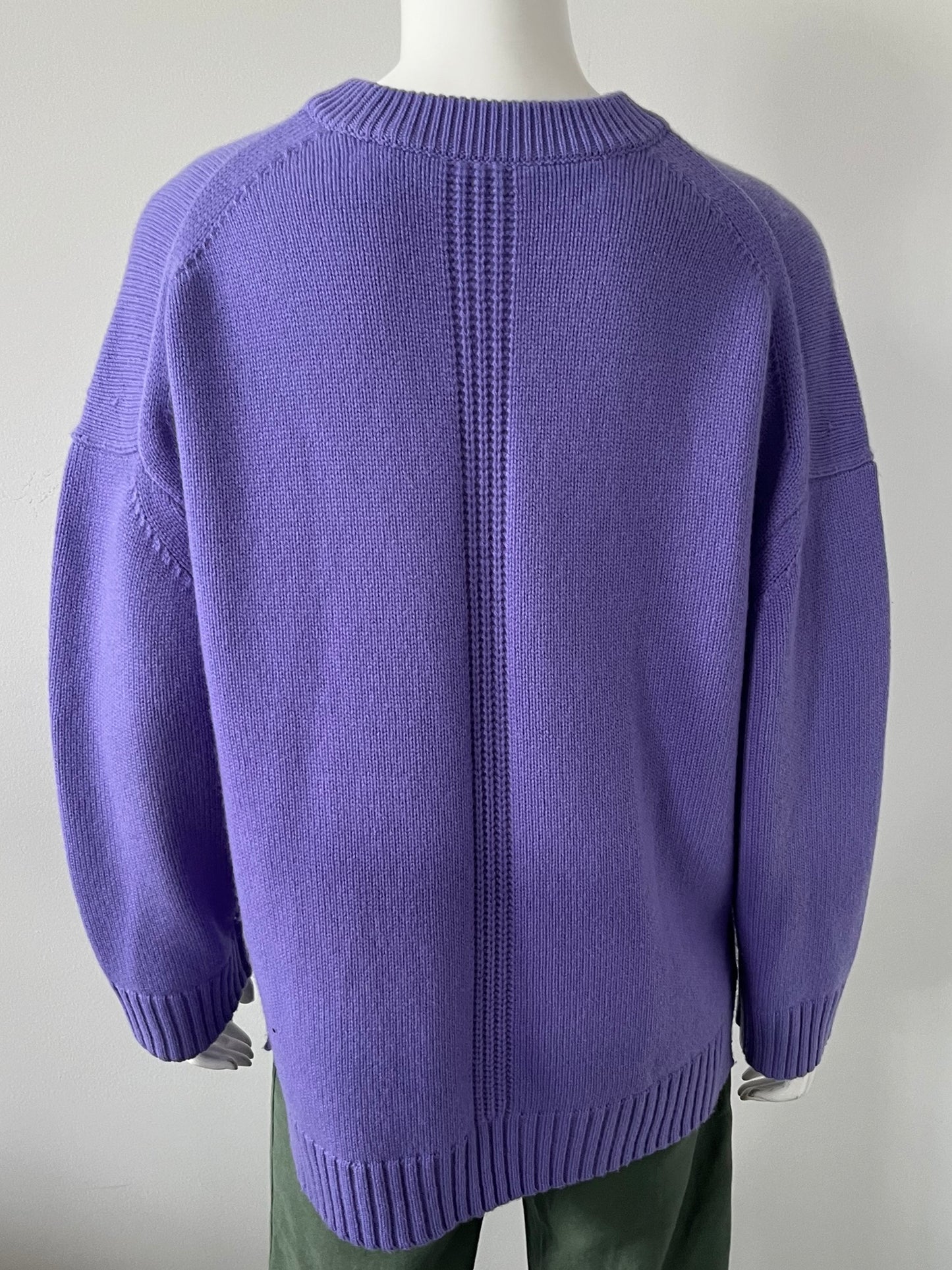 Ayden Sweater Size XS