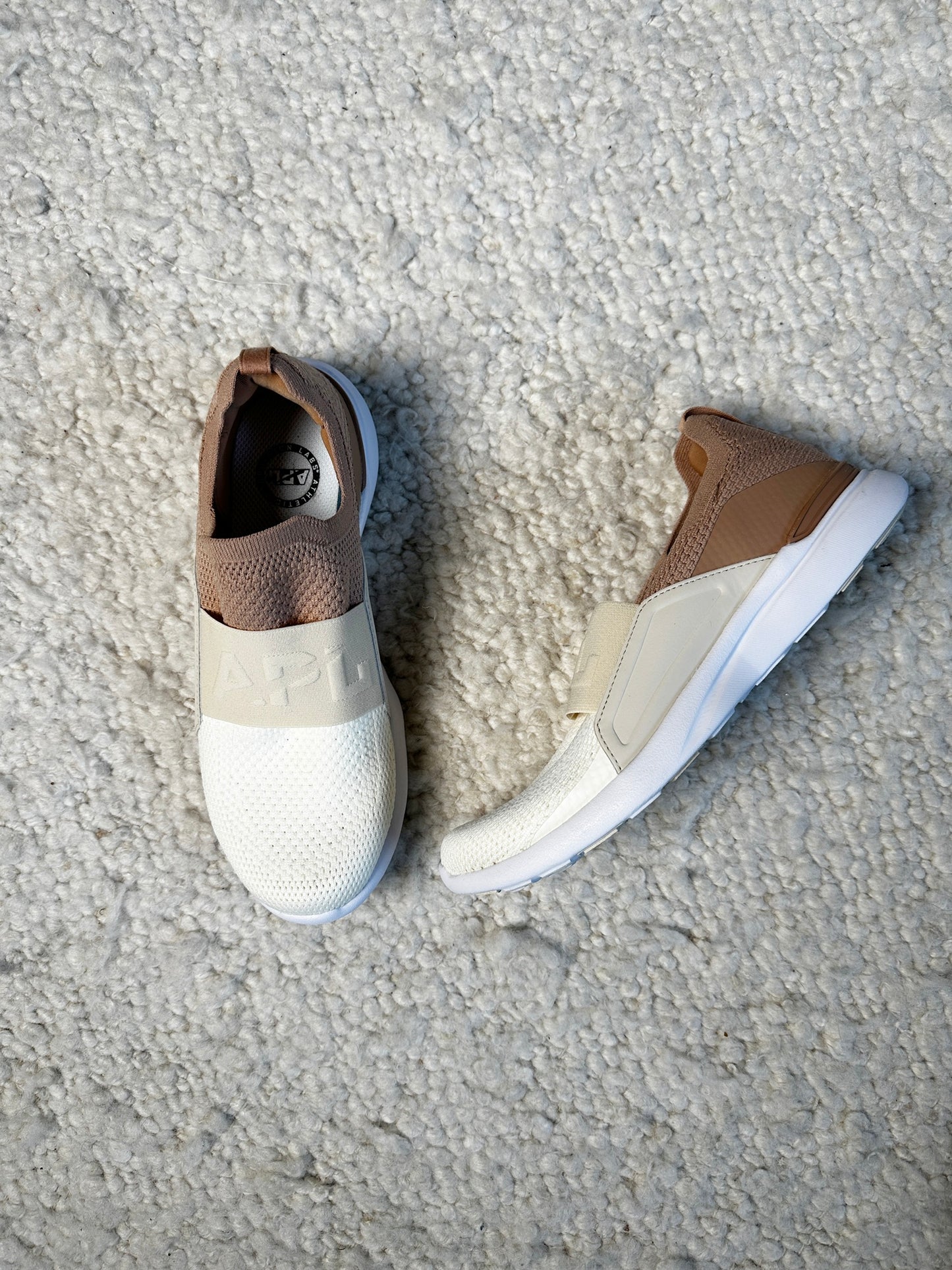 Techloom Bliss Sneakers Size 7.5