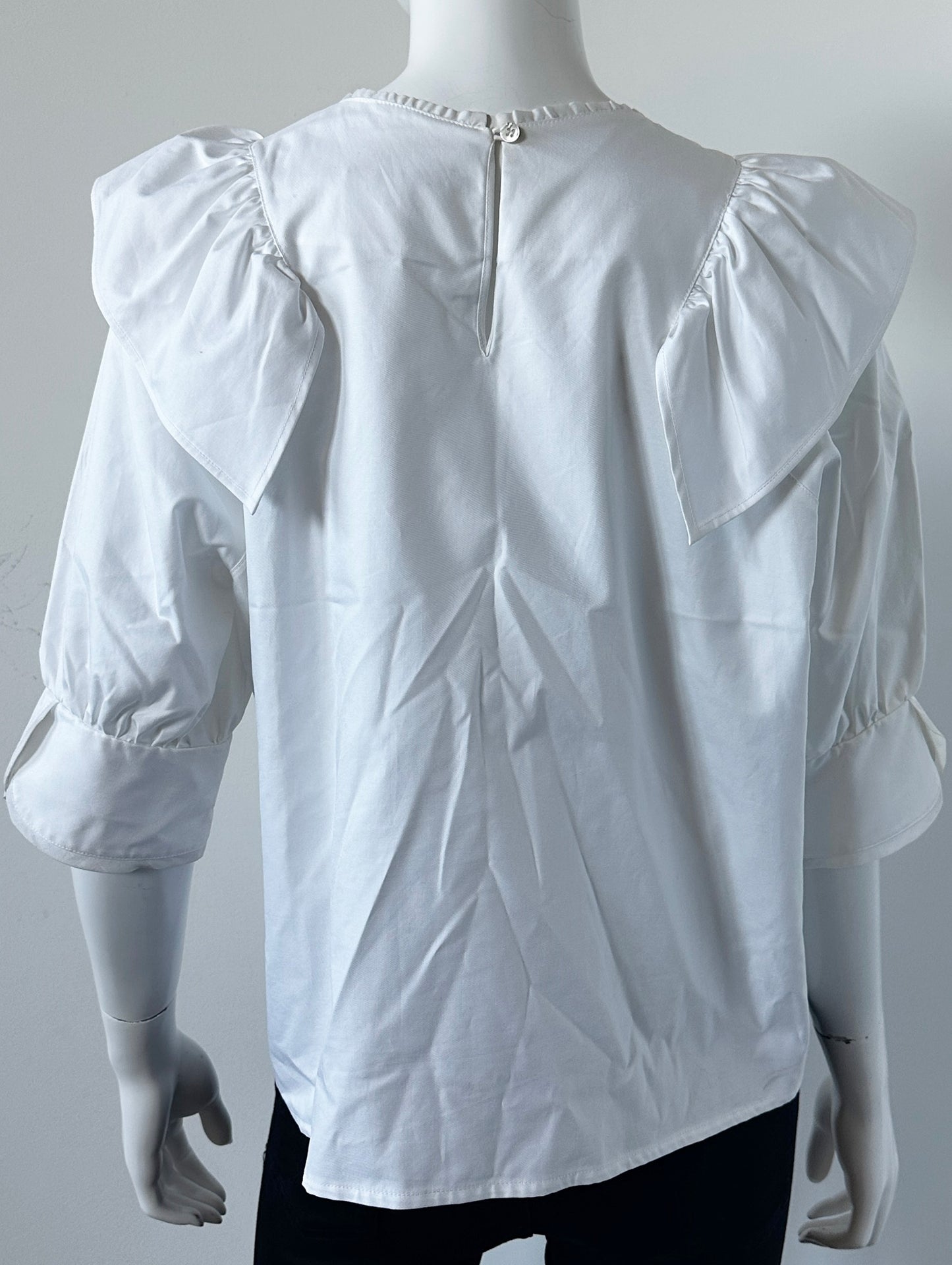 Dimanche Ruffle Front Blouse Size Medium