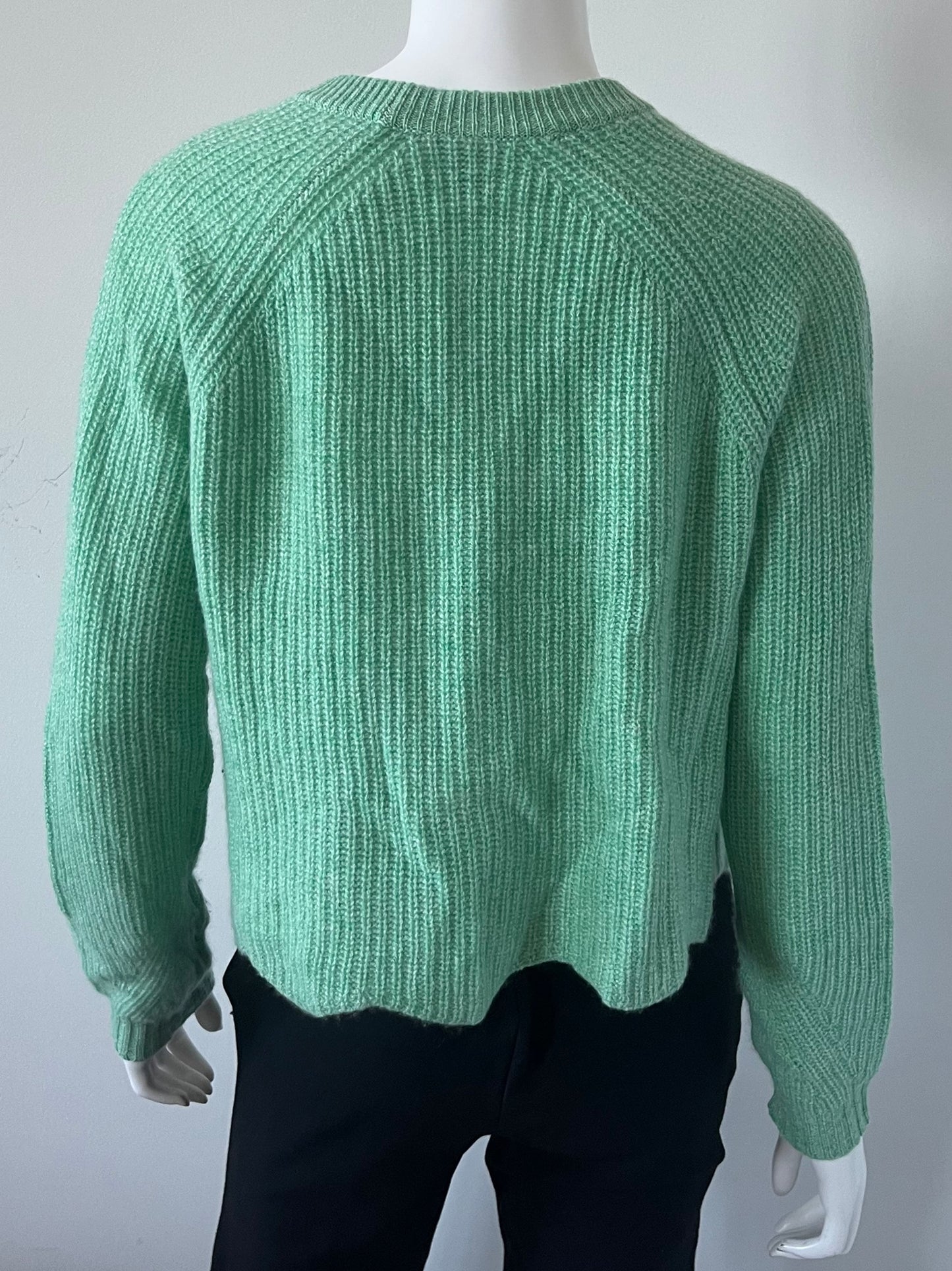 Scalloped Shaker Sweater Size Small