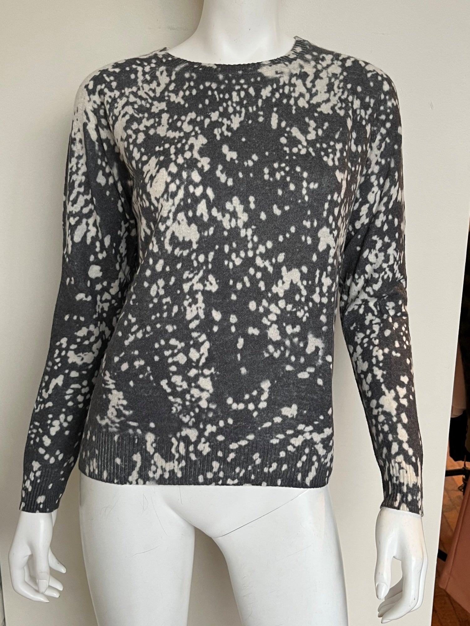 Spotted Cashmere Sweater Size Small