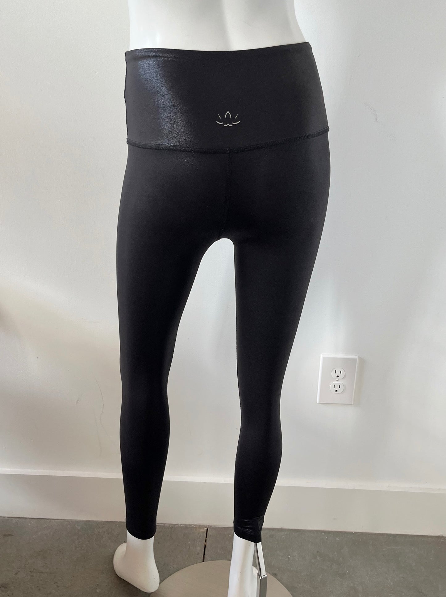 High Rise Metallic Leggings Size XS