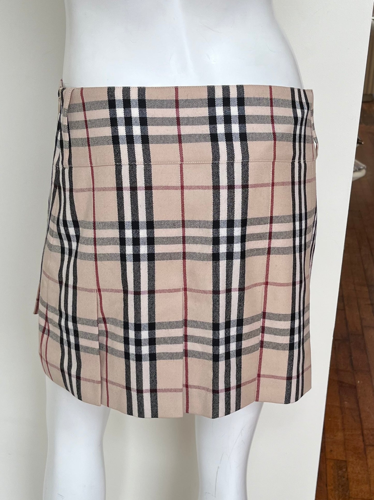 Plaid Pleated Mini Skirt Size 6