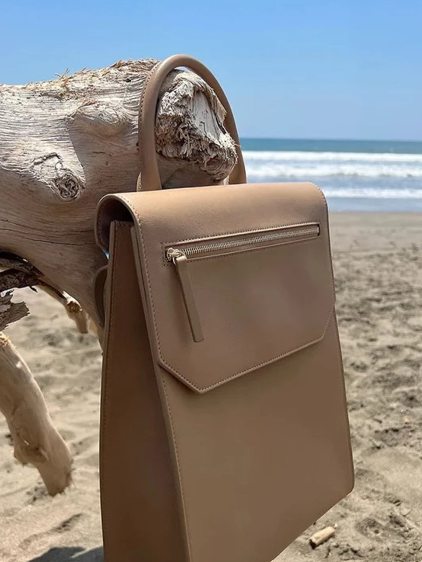 Lo Zaino Convertible Backpack