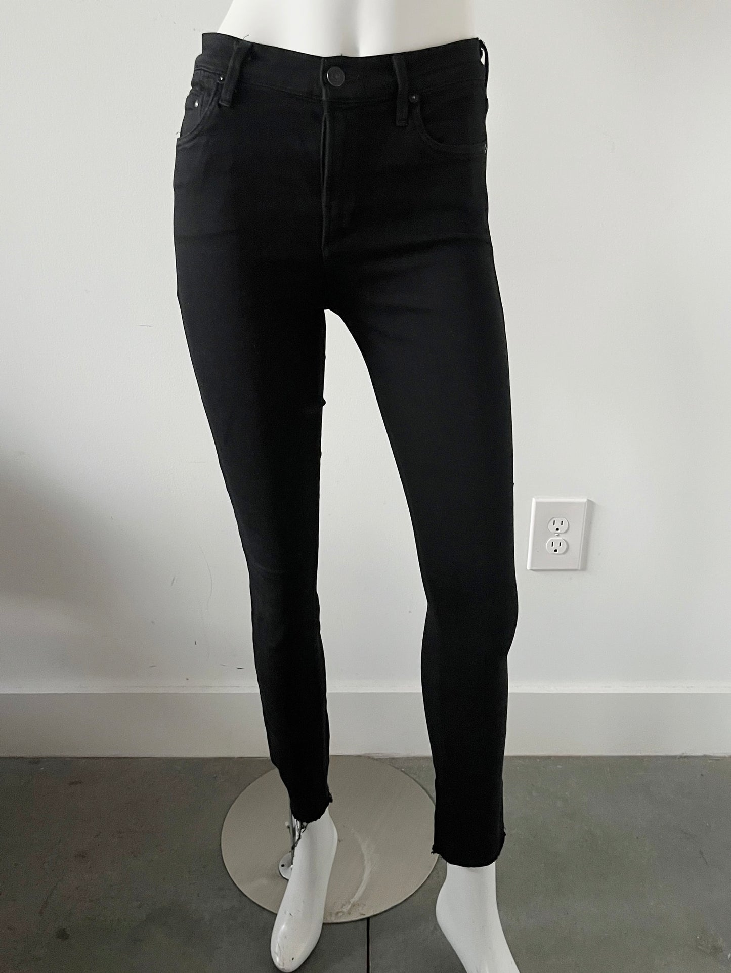 High Rise Skinny Jeans Size 27