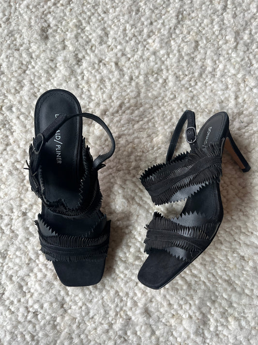 Ruffle Heeled Sandals Size 7.5