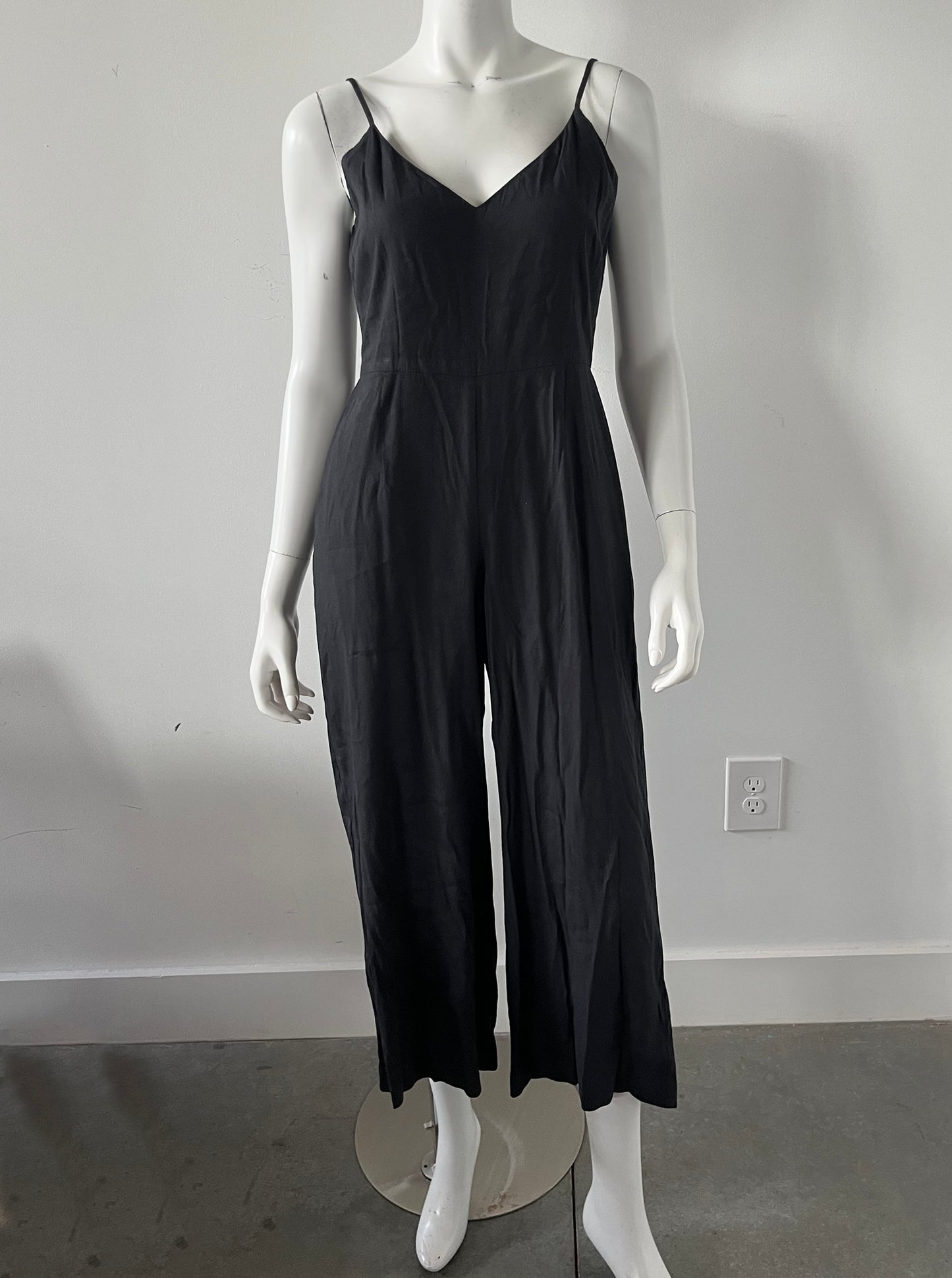 Linen Blend Jumpsuit Size Small