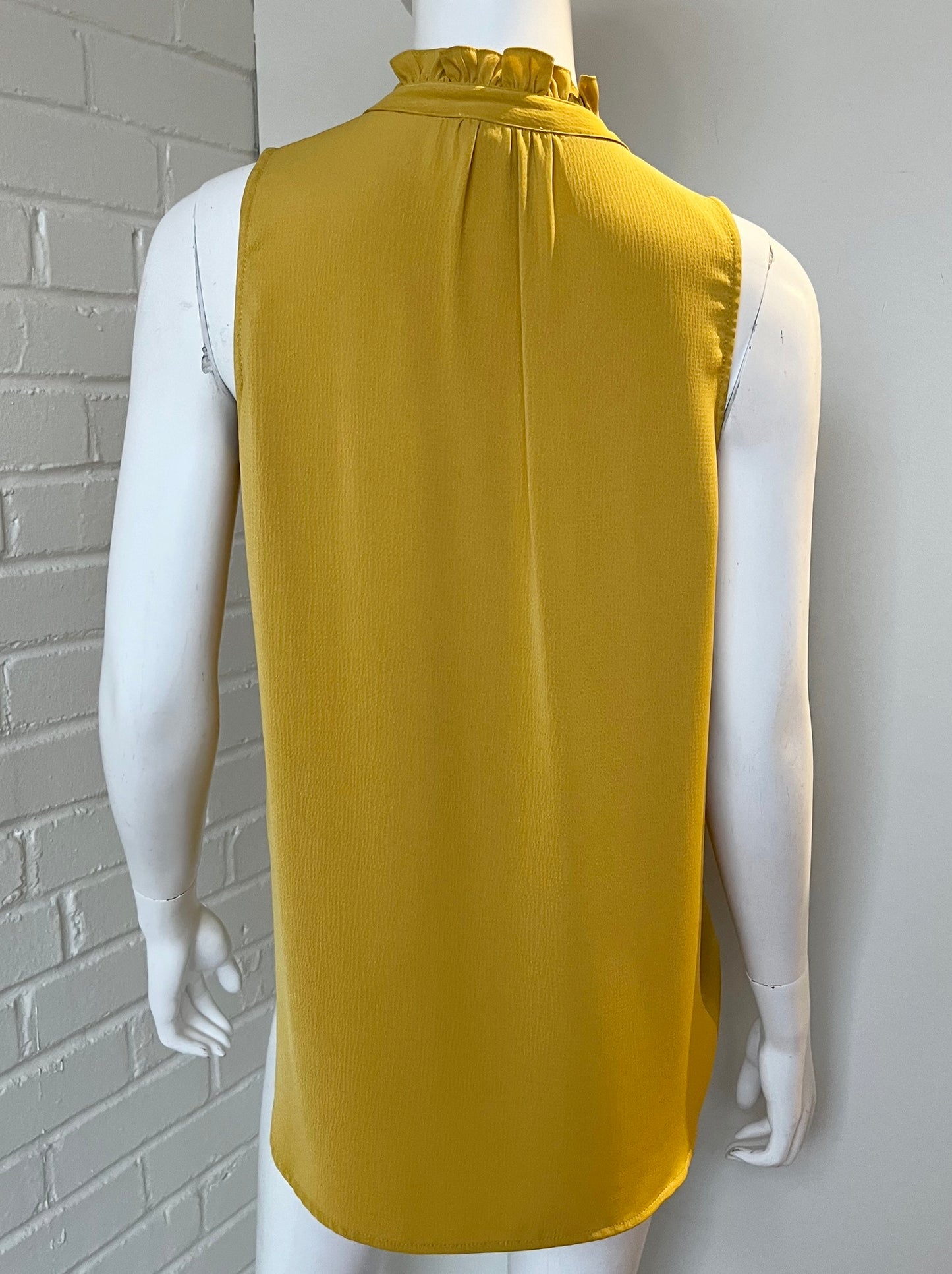 Sleeveless V Neck Blouse Size Medium