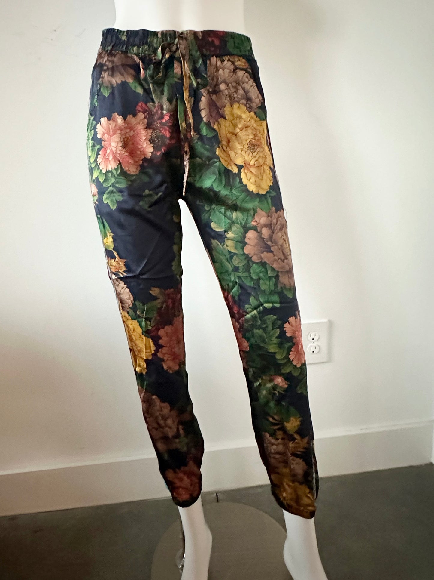 Bayani Floral Pants Size XS