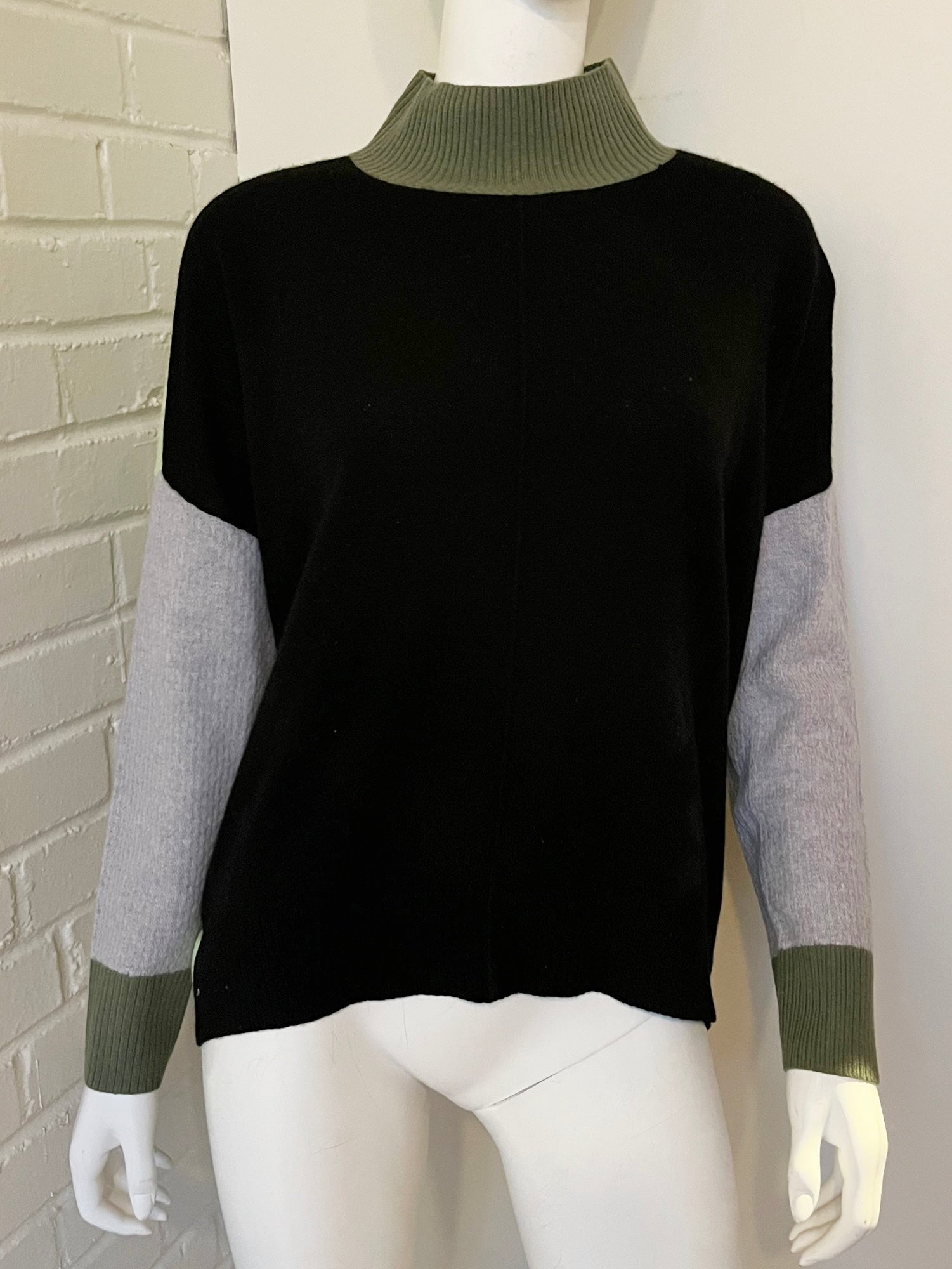 Color Block Cashmere Sweater Size Medium