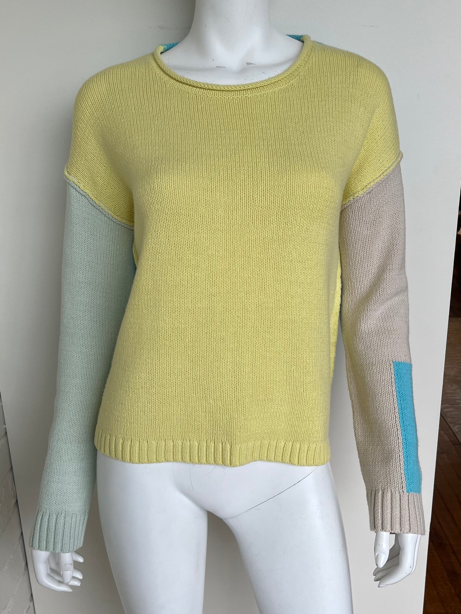 Color Block Sweater Size XS