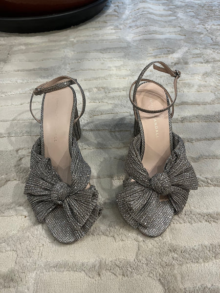 Camellia Knotted Sandals Size 6