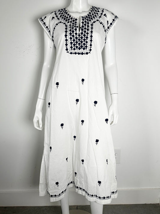Embroidered Midi Dress Size Medium