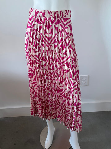 Quant Printed Skirt Size Small NWT