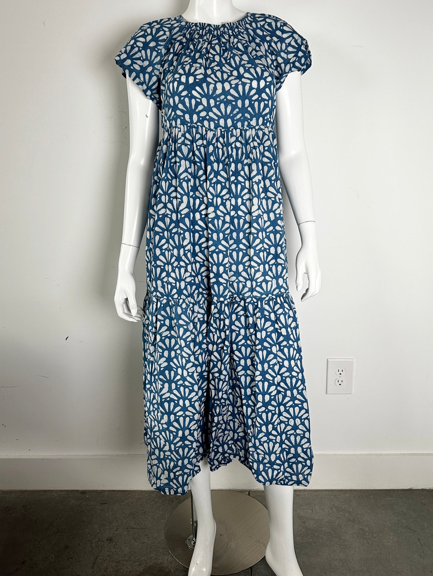 Vienna Printed Maxi Dress Size XS