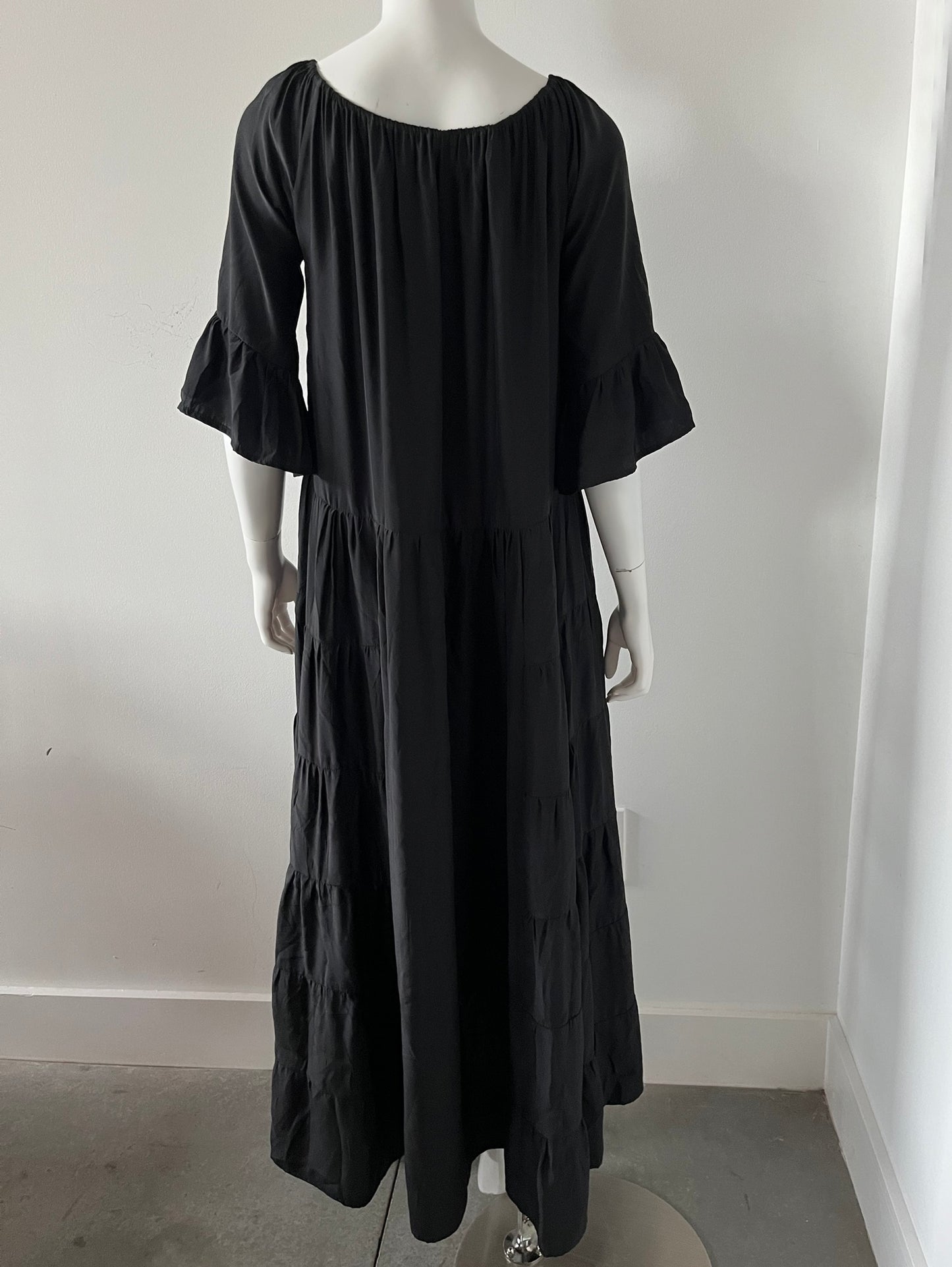 Mesa Silk Tiered Maxi Dress Size XS