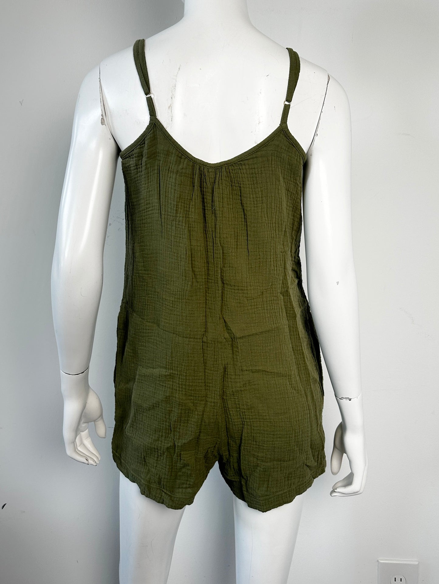 Mariah Gauze Romper Size Small NWT
