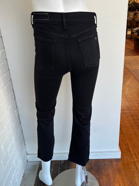 High Rise Cropped Jeans Size 26
