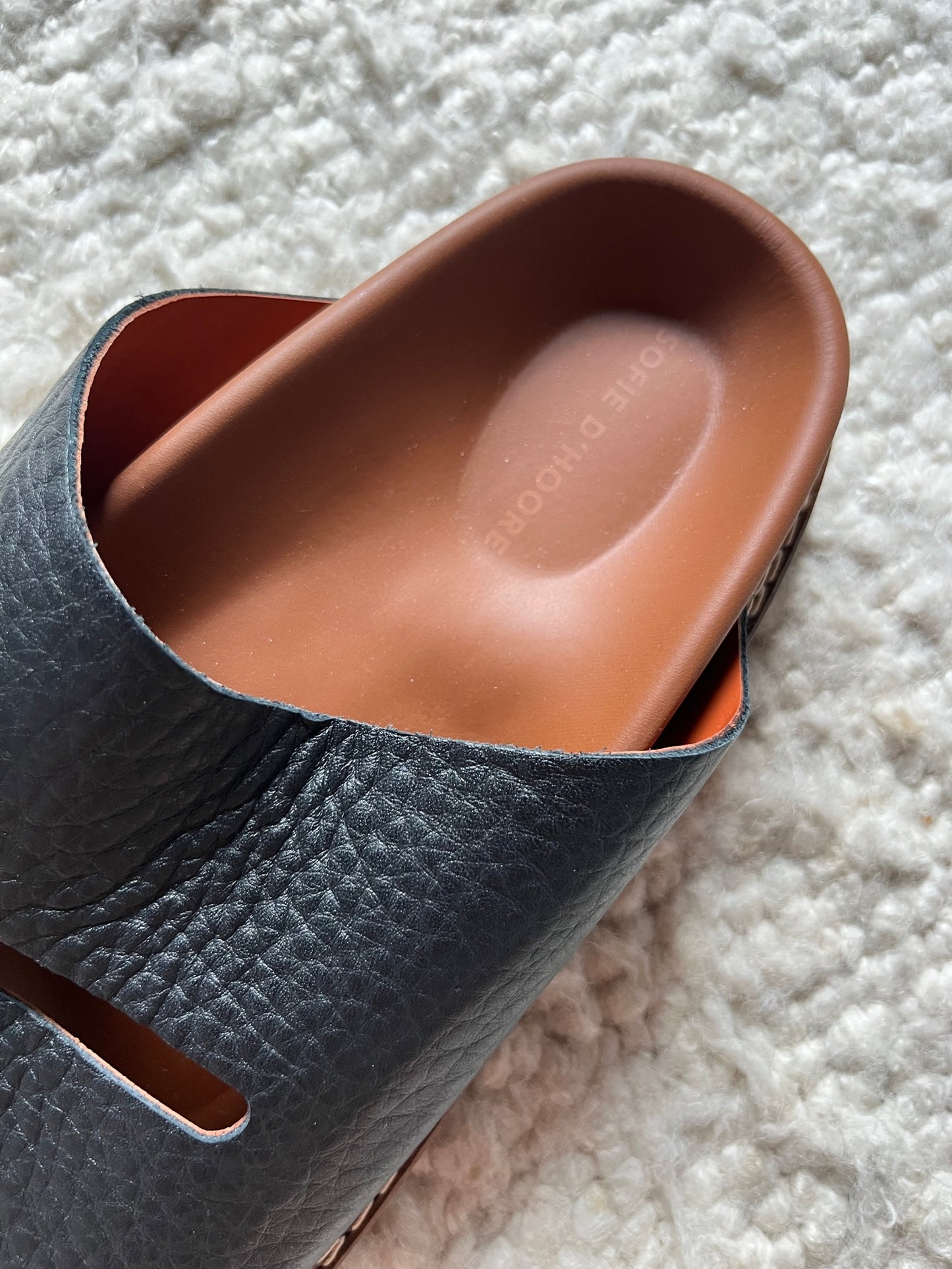 Fabia Slip On Leather Sandals Size 37 NWOB