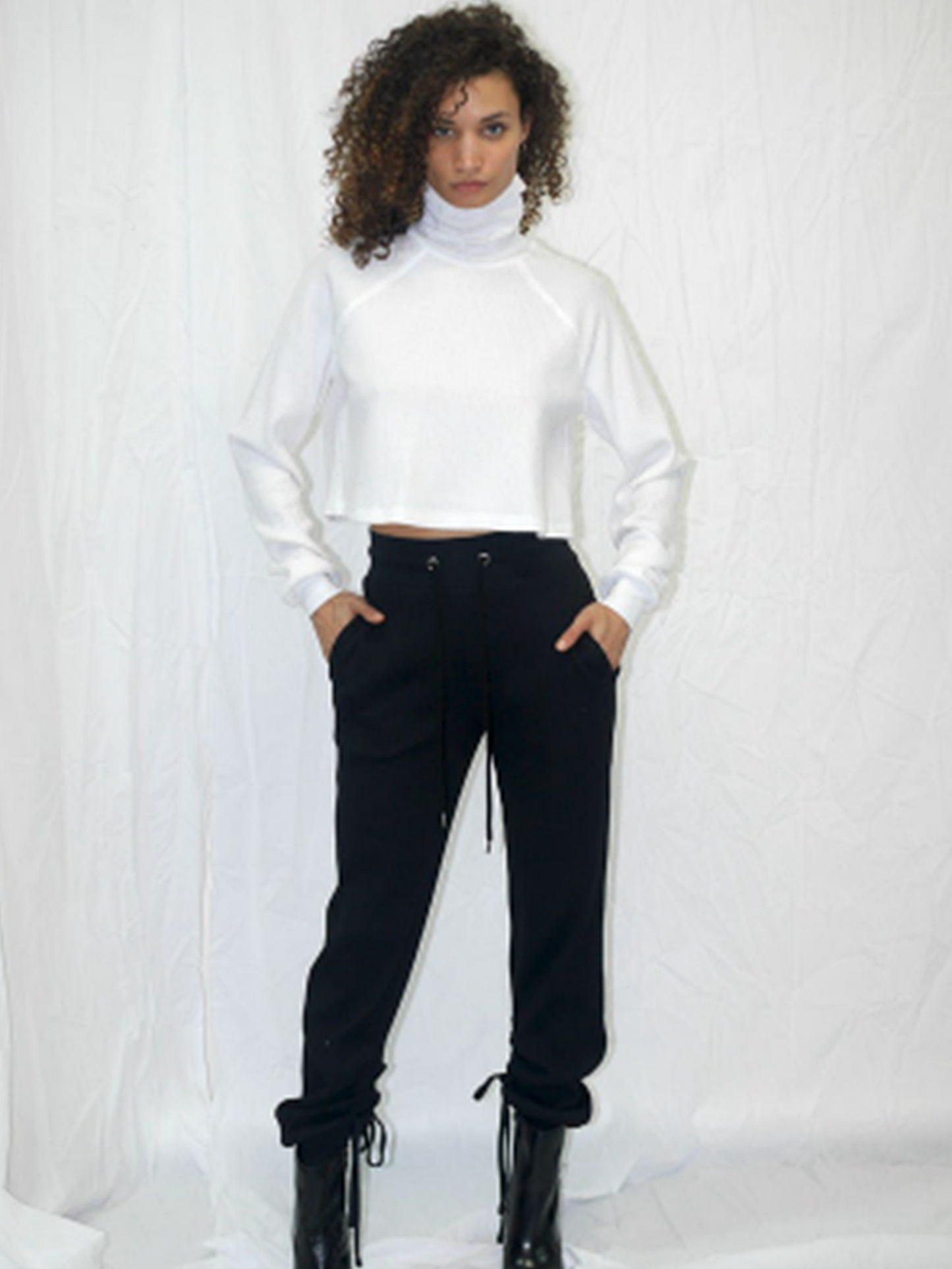 Stark Jumbo Waffle Turtleneck Size Small