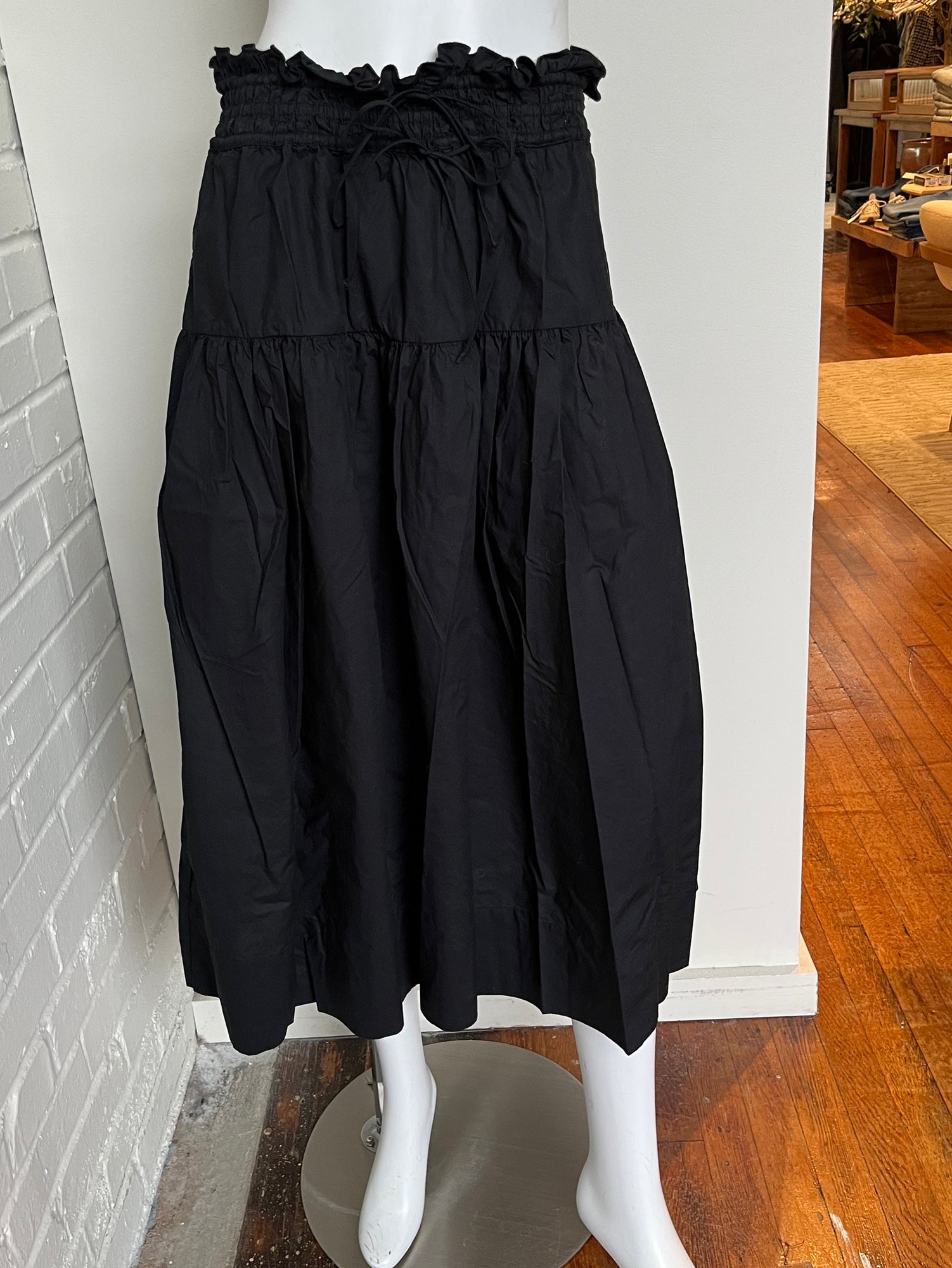 Kyra Skirt Size 8