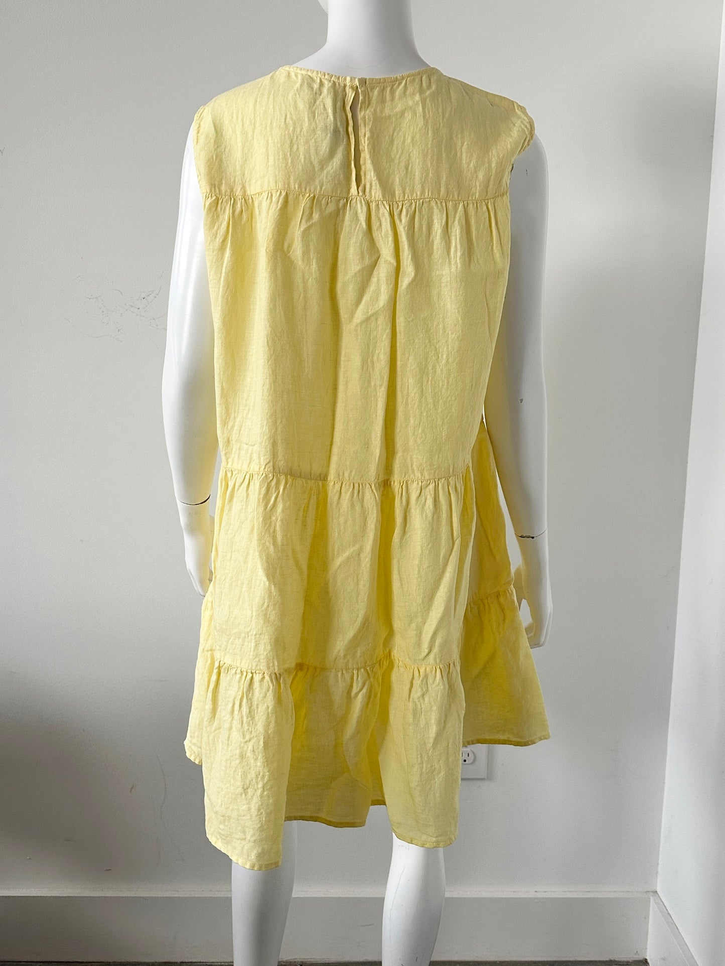 Addie Linen Tiered Dress Size Large NWT
