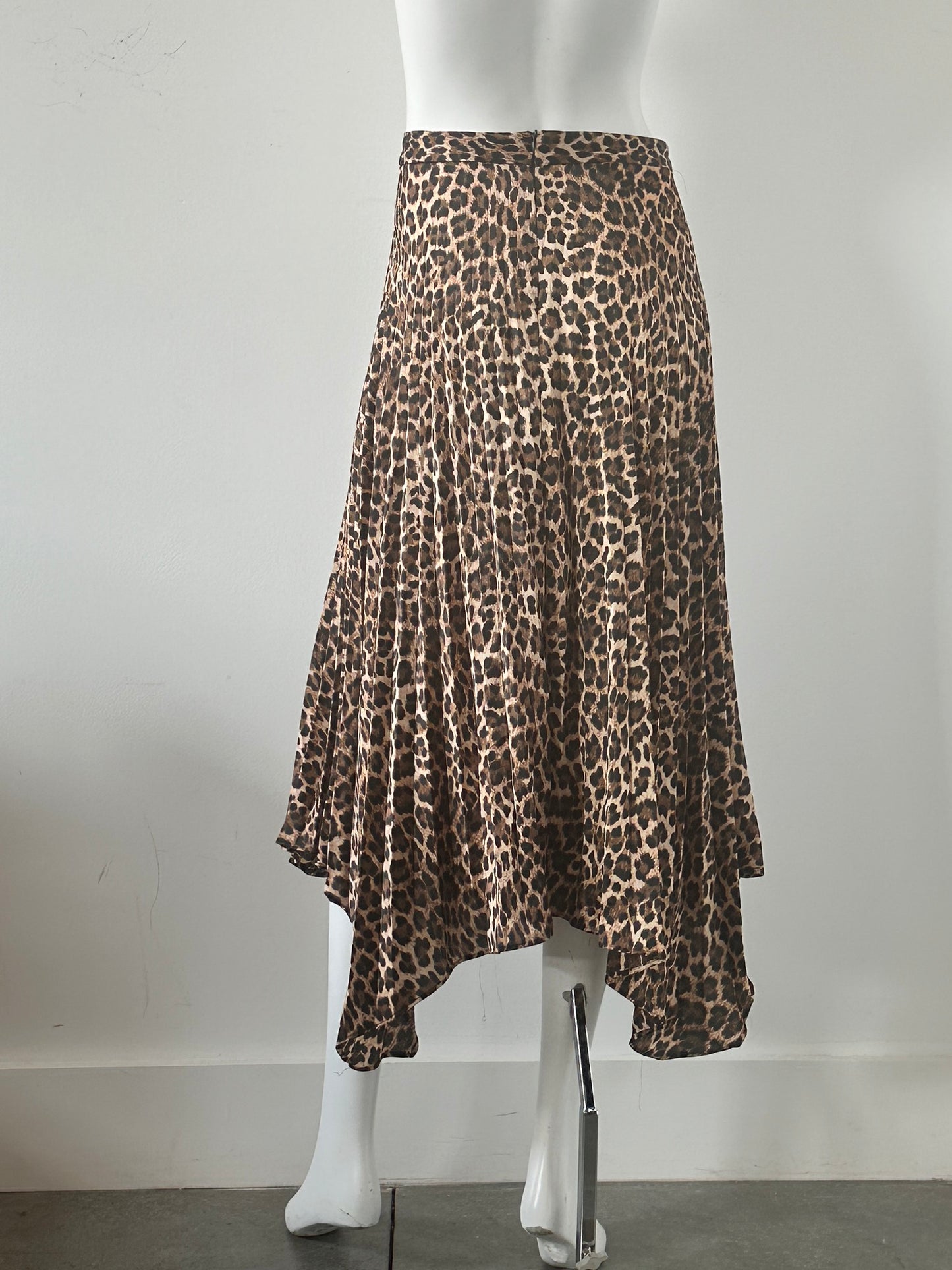 Leopard Asymmetrical Skirt Size Small